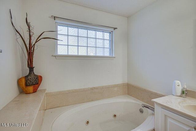 131 Valley Drive, Raymond, MS 39154