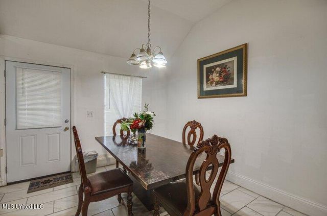 131 Valley Drive, Raymond, MS 39154