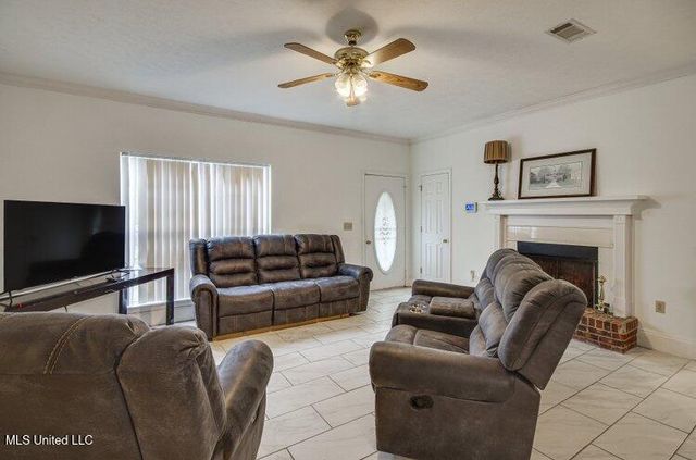 131 Valley Drive, Raymond, MS 39154