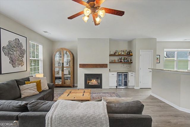 110 Camdyn Circle, Woodstock, GA 30188