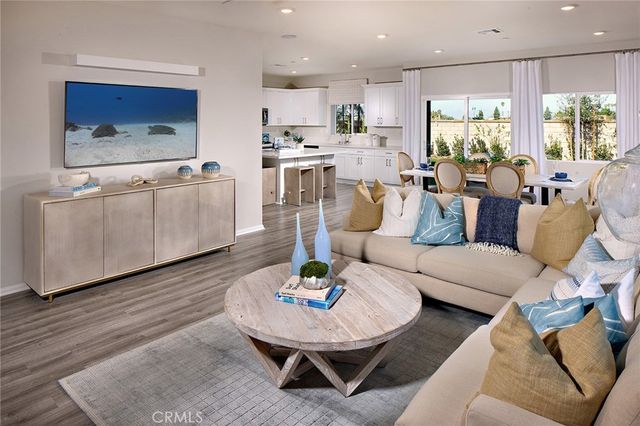 8283 Perada Street, Jurupa Valley, CA 92509