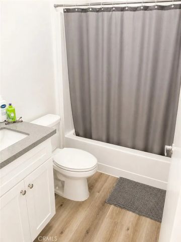 611 W Walnut, Orange, CA 92868