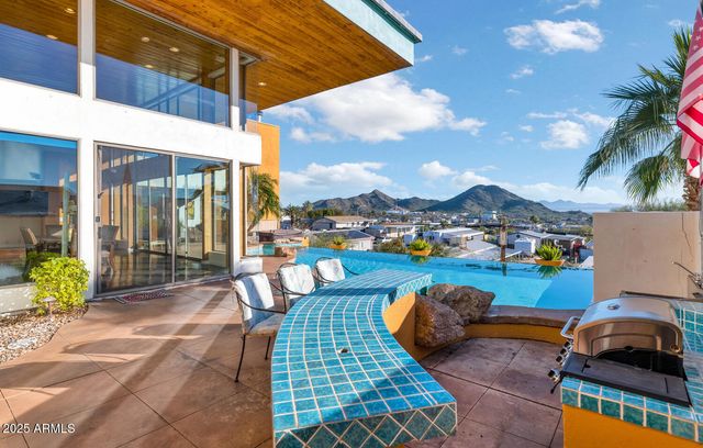 13017 N 18TH Place, Phoenix, AZ 85022