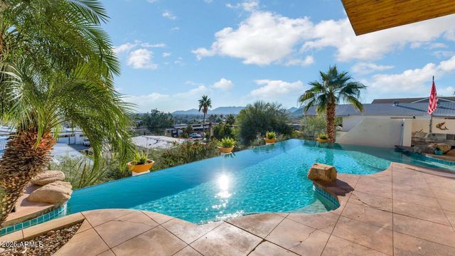 13017 N 18TH Place, Phoenix, AZ 85022