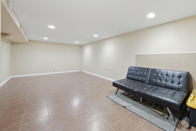 21730 Merrill Avenue, Sauk Village, IL 60411