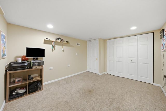 21730 Merrill Avenue, Sauk Village, IL 60411