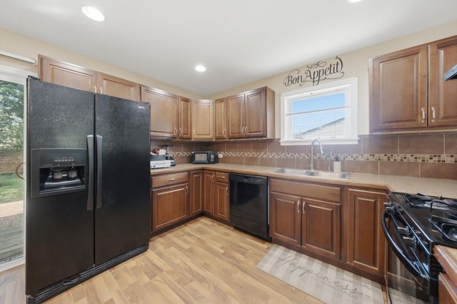 21730 Merrill Avenue, Sauk Village, IL 60411