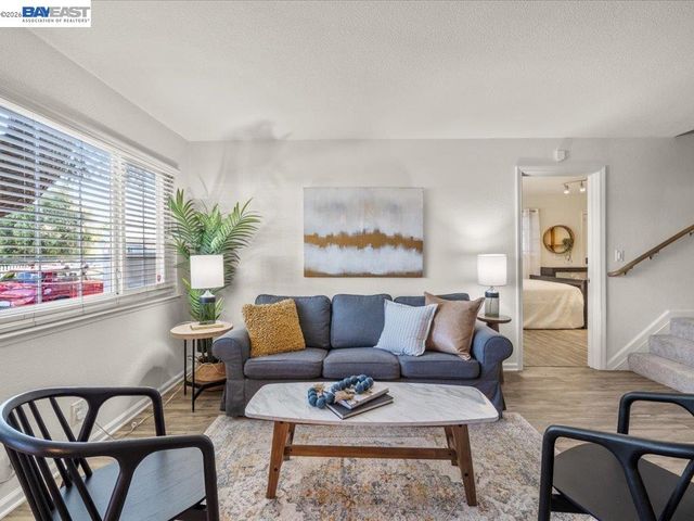 700 Fargo 1, San Leandro, CA 94579