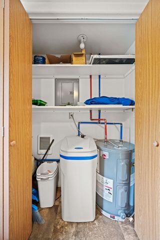 2334 GUNNER LANE, Fairbanks, AK 99712