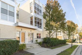 2114 N Commerce STREET, Milwaukee, WI 53212