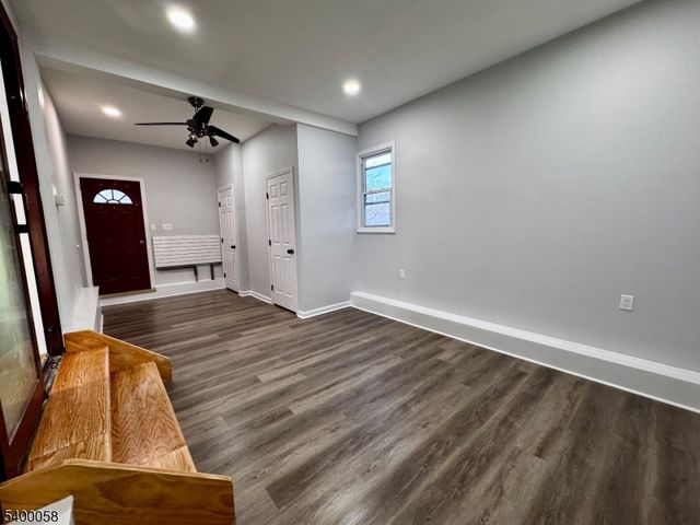 3 Fulper Pl, Clinton Twp., NJ 08809