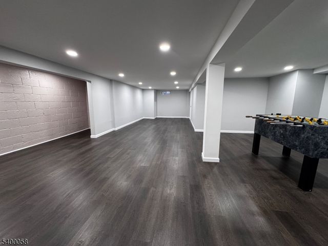 3 Fulper Pl, Clinton Twp., NJ 08809