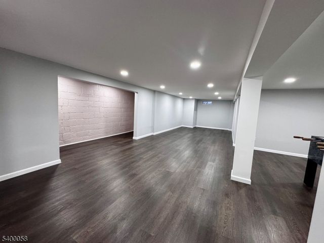 3 Fulper Pl, Clinton Twp., NJ 08809