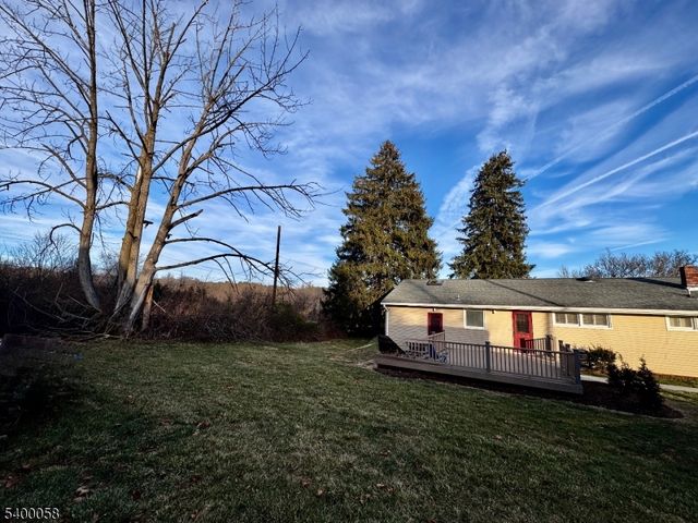 3 Fulper Pl, Clinton Twp., NJ 08809