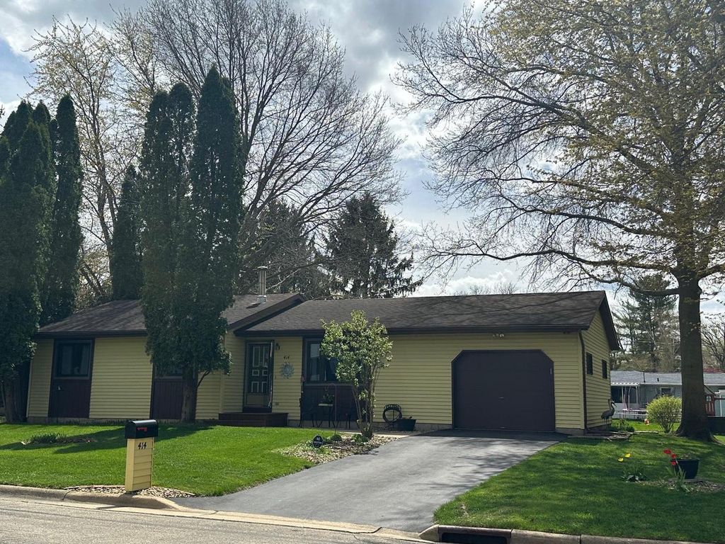 414 Lucille Street, Verona, WI 53593