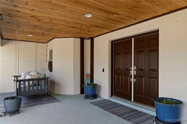 3076 N Stirrup Drive, Beverly Hills, FL 34465