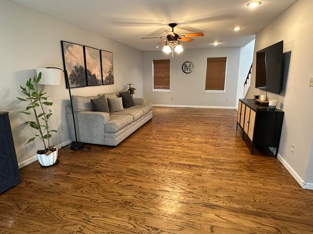 10733 County Road 8070, West Plains, MO 65775