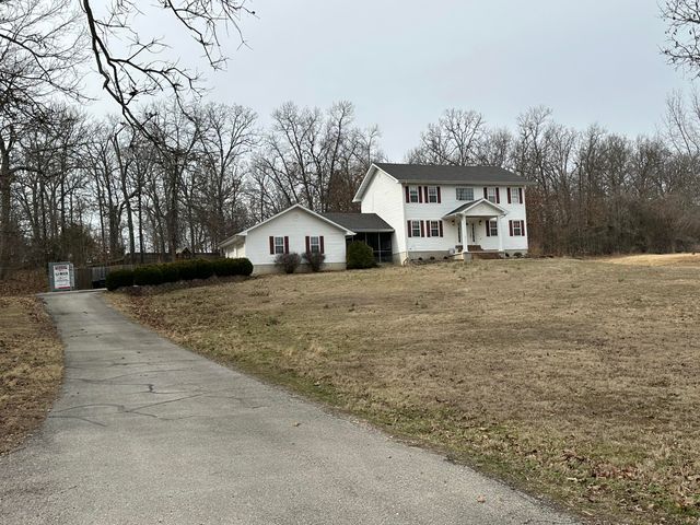 10733 County Road 8070, West Plains, MO 65775