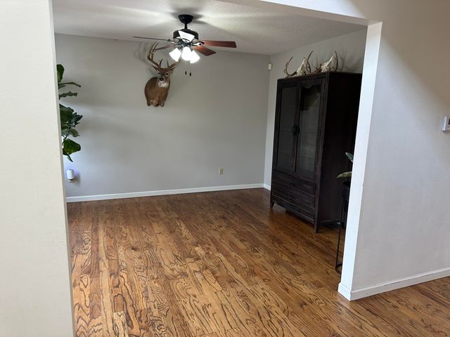 10733 County Road 8070, West Plains, MO 65775