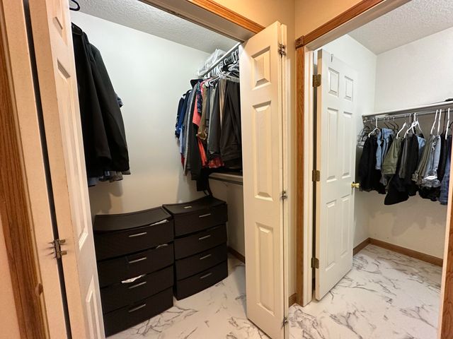 10733 County Road 8070, West Plains, MO 65775