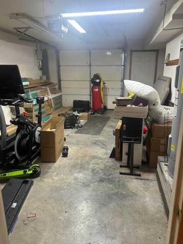 10733 County Road 8070, West Plains, MO 65775