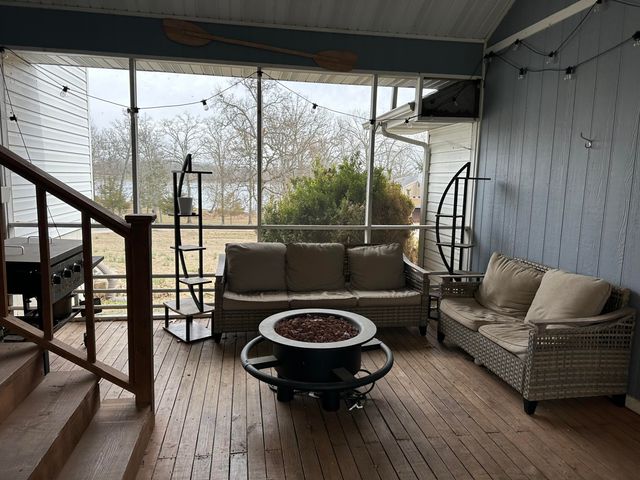 10733 County Road 8070, West Plains, MO 65775