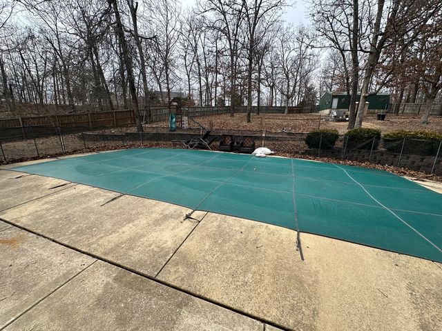 10733 County Road 8070, West Plains, MO 65775