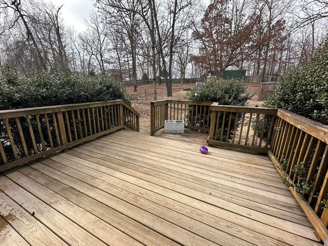 10733 County Road 8070, West Plains, MO 65775