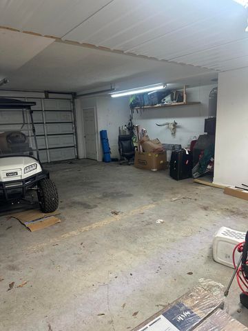 10733 County Road 8070, West Plains, MO 65775