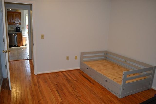 1530 N Milford Creek SW Lane, Marietta, GA 30008