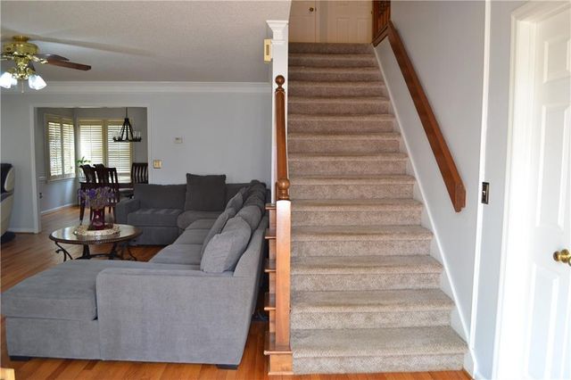 1530 N Milford Creek SW Lane, Marietta, GA 30008