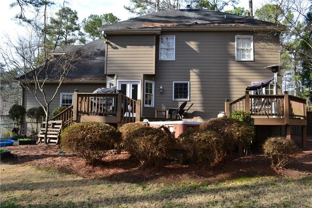 1530 N Milford Creek SW Lane, Marietta, GA 30008