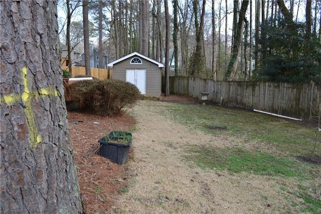 1530 N Milford Creek SW Lane, Marietta, GA 30008