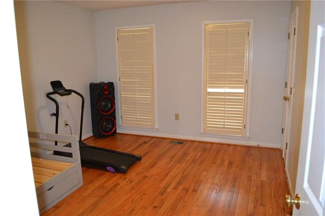 1530 N Milford Creek SW Lane, Marietta, GA 30008