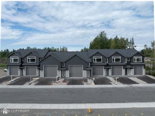 122 Venture Place #17, Anchorage, AK 99504