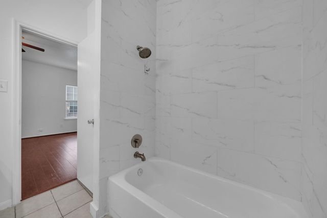 6000 Reims Road 4103, Houston, TX 77036