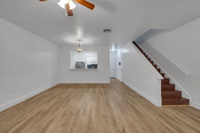 6000 Reims Road 4103, Houston, TX 77036