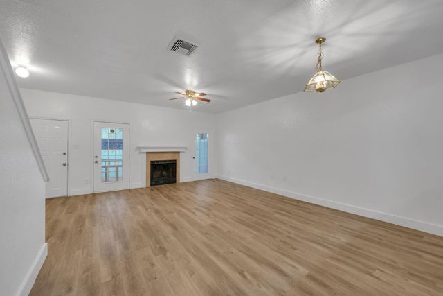 6000 Reims Road 4103, Houston, TX 77036