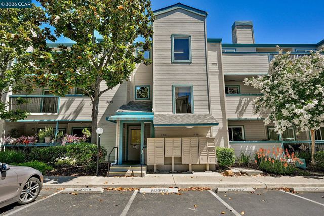1410 Bel Air Dr 203, Concord, CA 94521