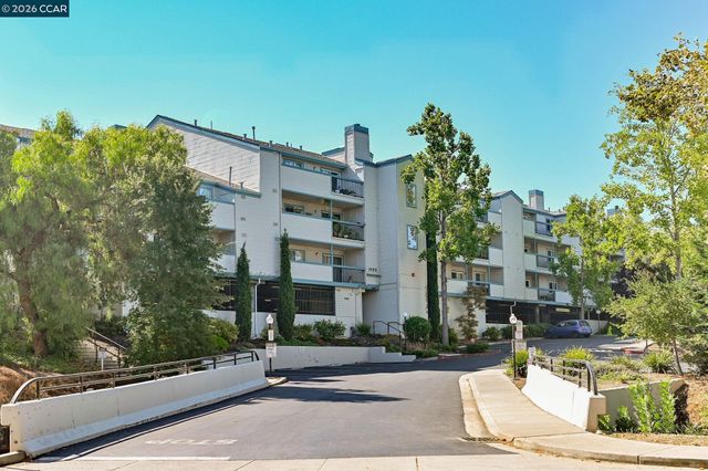 1410 Bel Air Dr 203, Concord, CA 94521