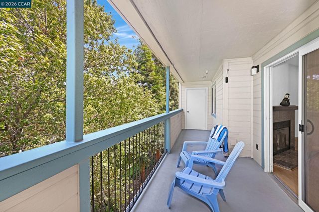 1410 Bel Air Dr 203, Concord, CA 94521