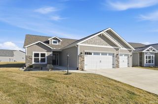 3050 E Rocky Way, Winona Lake, IN 46590