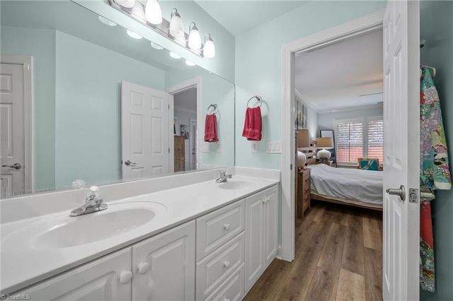 663 Dobson Court, Kernersville, NC 27284
