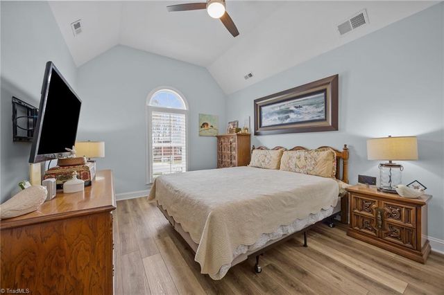 663 Dobson Court, Kernersville, NC 27284