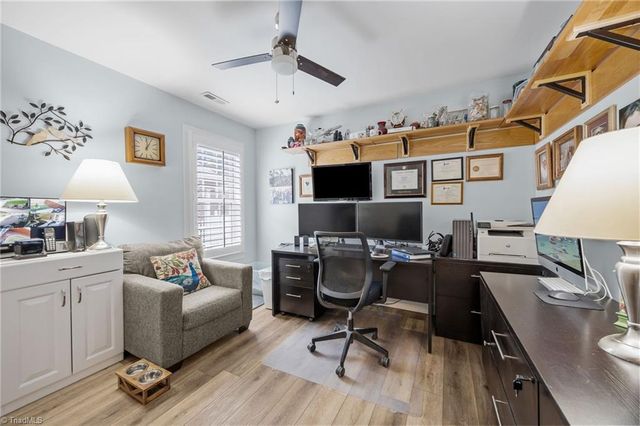 663 Dobson Court, Kernersville, NC 27284