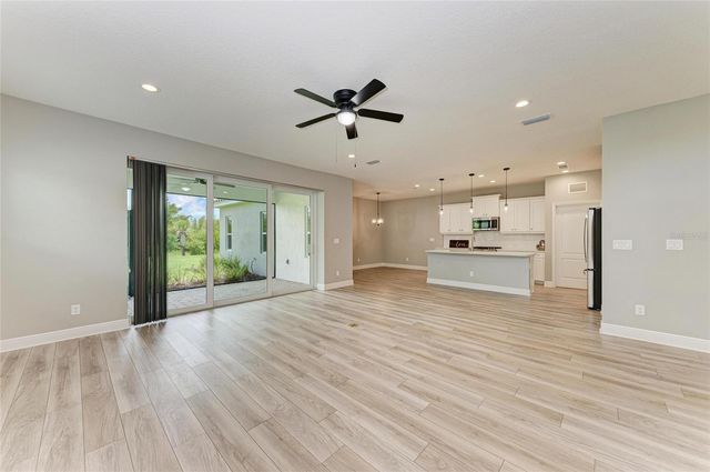 2802 BUTTERFLY JASMINE TRAIL, Sarasota, FL 34240