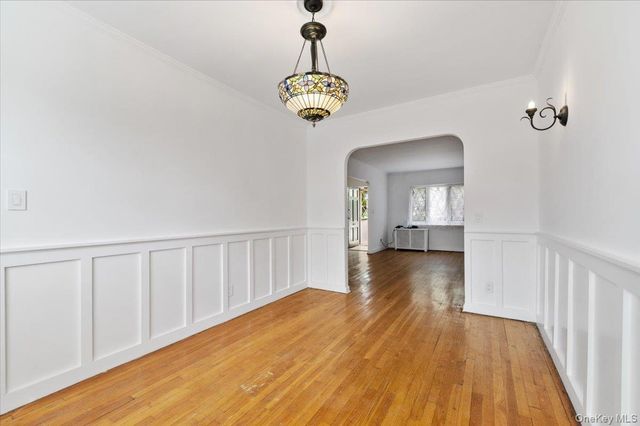 169-16 32nd Avenue, Flushing, NY 11358
