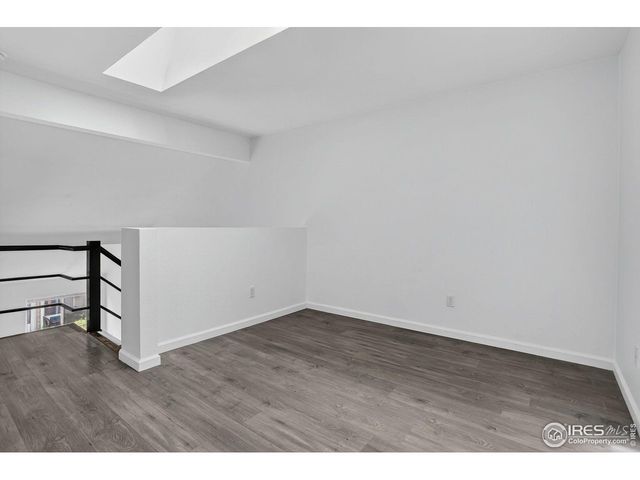 2148 Meadow Ct, Longmont, CO 80501