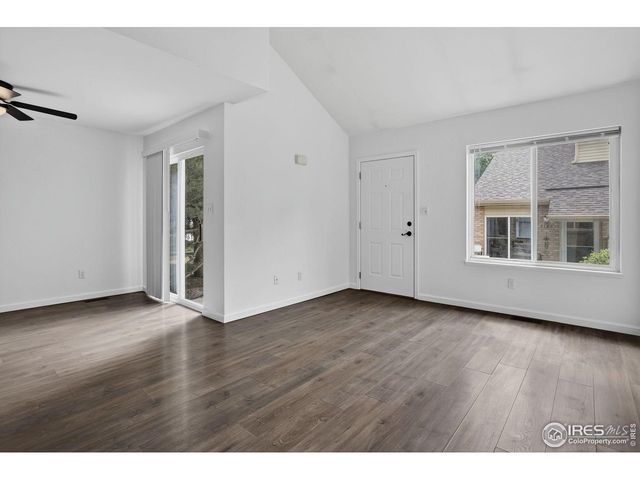 2148 Meadow Ct, Longmont, CO 80501