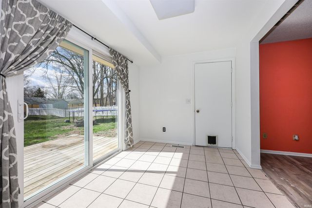 7714 Clover Meadow Drive, Fort Wayne, IN 46815